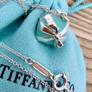 Tiffany & Co Blue Enamel Cupcake Charm Pendant Necklace Silver 18 inch